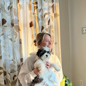 Meet your Posher, Annie